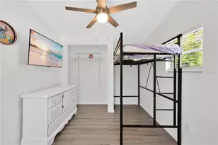 37135 Pauls Dr, Zephyrhills, FL 33541 - Photo 19