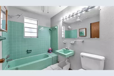 614 E Crawford Street, Lakeland, FL 33805 - Photo 11