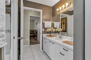 2151 Silver Re Dr, Lakeland, FL 33810 - Photo 35