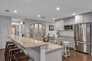 815 W Socrum Loop Rd, Lakeland, FL 33809 - Photo 3