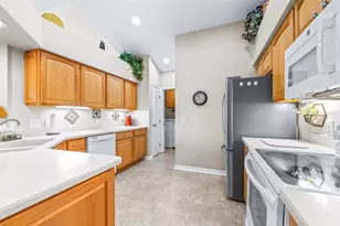 6920 Starmount Dr, Lakeland, FL 33810 - Photo 11