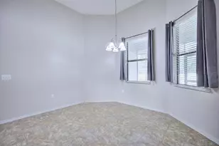 321 Majestic Gardens Dr, Winter Haven, FL 33880 - Photo 15