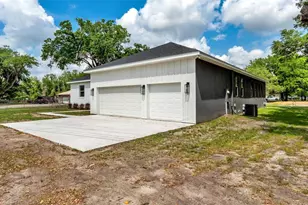 104 Thrasher Rd, Plant City, FL 33566 - Photo 3