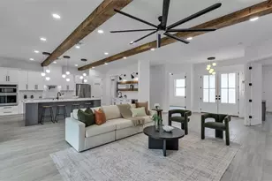 104 Thrasher Rd, Plant City, FL 33566 - Photo 5