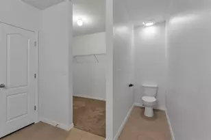 2162 Blue Highlands Dr, Lakeland, FL 33811 - Photo 15