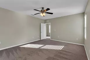 2162 Blue Highlands Dr, Lakeland, FL 33811 - Photo 13