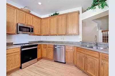 27531 Pleasure Ride Loop #27531, Wesley Chapel, FL 33544 - Photo 7