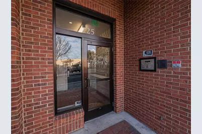 125 N Kentucky Avenue #203, Lakeland, FL 33801 - Photo 3