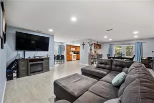 1123 Knights Pl, Lakeland, FL 33813 - Photo 13