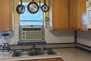 140 8th Eloise St, Winter Haven, FL 33880 - Photo 13