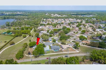 5711 Manchester Drive E, Lakeland, FL 33810 - Photo 45