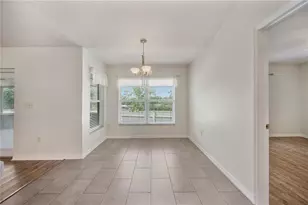 5711 Manchester Dr E, Lakeland, FL 33810 - Photo 15