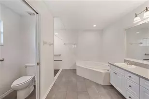 5711 Manchester Dr E, Lakeland, FL 33810 - Photo 27