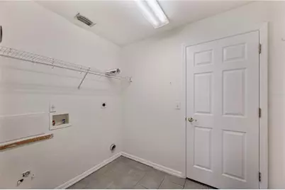 5711 Manchester Drive E, Lakeland, FL 33810 - Photo 19