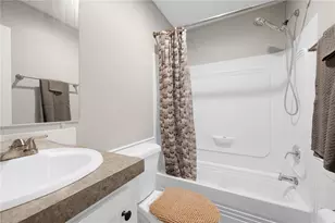 5732 Windsong Ln, Lakeland, FL 33811 - Photo 17