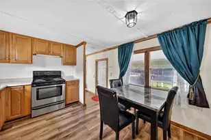 4710 Village Dr, Lakeland, FL 33811 - Photo 9