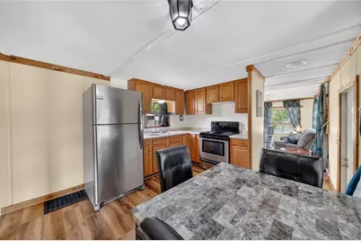 4710 Village Drive, Lakeland, FL 33811 - Photo 7