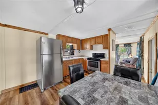 4710 Village Dr, Lakeland, FL 33811 - Photo 7