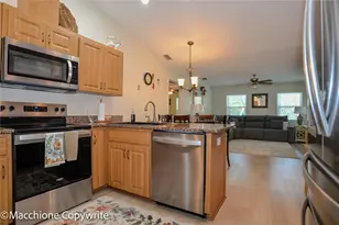 9441 Pine Tree Dr, Lake Wales, FL 33898 - Photo 3