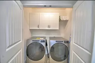 11670 Cambium Crown Dr, Riverview, FL 33569 - Photo 7