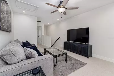 11670 Cambium Crown Drive, Riverview, FL 33569 - Photo 9