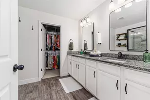 11670 Cambium Crown Dr, Riverview, FL 33569 - Photo 13