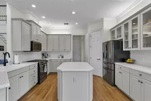 2542 Crews Lake Hills Loop S, Lakeland, FL 33813 - Photo 17