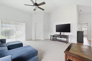 2940 Blackwater Creek Dr, Lakeland, FL 33810 - Photo 3