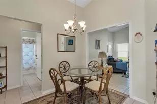 6006 Crane Dr, Lakeland, FL 33809 - Photo 11