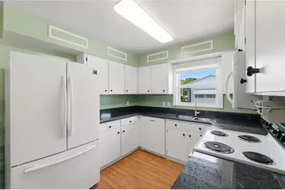 4825 Goldenview Lane, Lakeland, FL 33811 - Photo 11