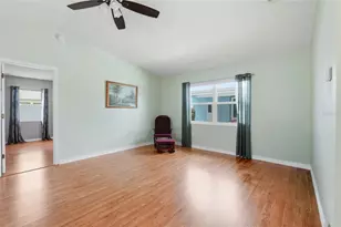 4825 Goldenview Ln, Lakeland, FL 33811 - Photo 3