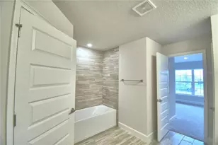 4467 Juliana Lake Dr, Auburndale, FL 33823 - Photo 31