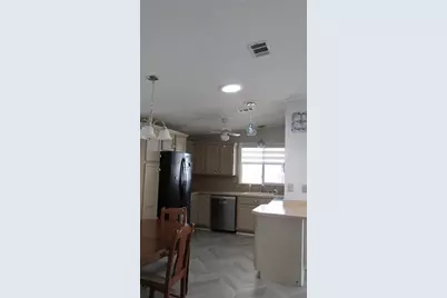 102 Newcastle Boulevard, Haines City, FL 33844 - Photo 17