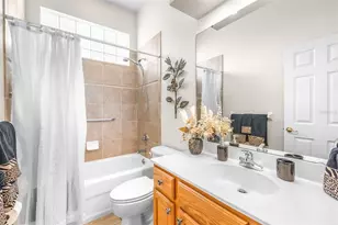 6758 Huntington Hills Blvd, Lakeland, FL 33810 - Photo 19