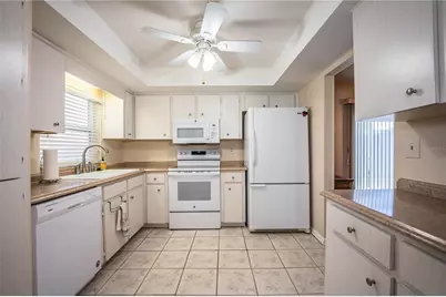 652 Cottage Lane, Lakeland, FL 33803 - Photo 7