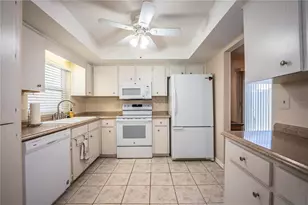 652 Cottage Ln, Lakeland, FL 33803 - Photo 7