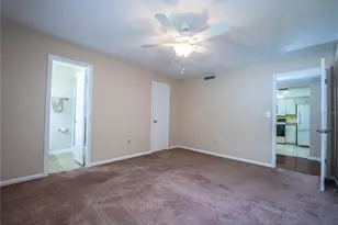 652 Cottage Ln, Lakeland, FL 33803 - Photo 17