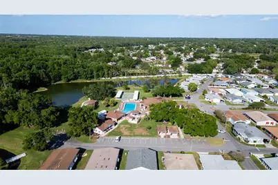 4954 Pleasant Hollow Trail, Lakeland, FL 33811 - Photo 57