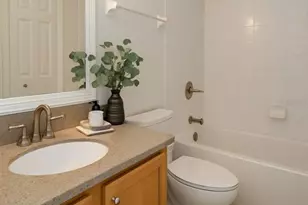 7018 Cascades Ct, Lakeland, FL 33813 - Photo 15