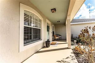 2730 Highlands Creek Dr, Lakeland, FL 33813 - Photo 5