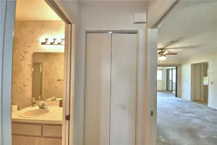 4828 Squire Hollow Dr, Lakeland, FL 33811 - Photo 31