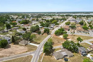 790 Eagle Ave E, Eagle Lake, FL 33839 - Photo 33