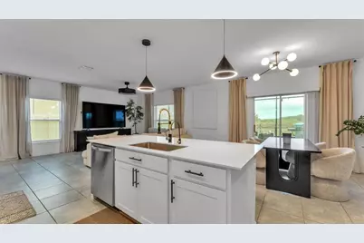 569 Reggie Road, Winter Haven, FL 33884 - Photo 9