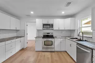 3781 N Hiawatha Terrace, Crystal River, FL 34428 - Photo 3