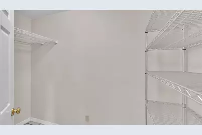 6110 Downing Street, Dover, FL 33527 - Photo 17