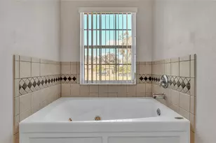 6110 Downing St, Dover, FL 33527 - Photo 13