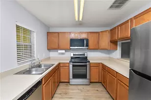 5455 Limestone Ln, Lakeland, FL 33809 - Photo 7