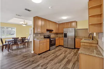 2609 Timbercreek Loop W, Lakeland, FL 33805 - Photo 11