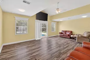 2609 Timbercreek Loop W, Lakeland, FL 33805 - Photo 17