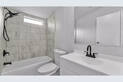 4910 Rollinglen Loop E, Lakeland, FL 33810 - Photo 5